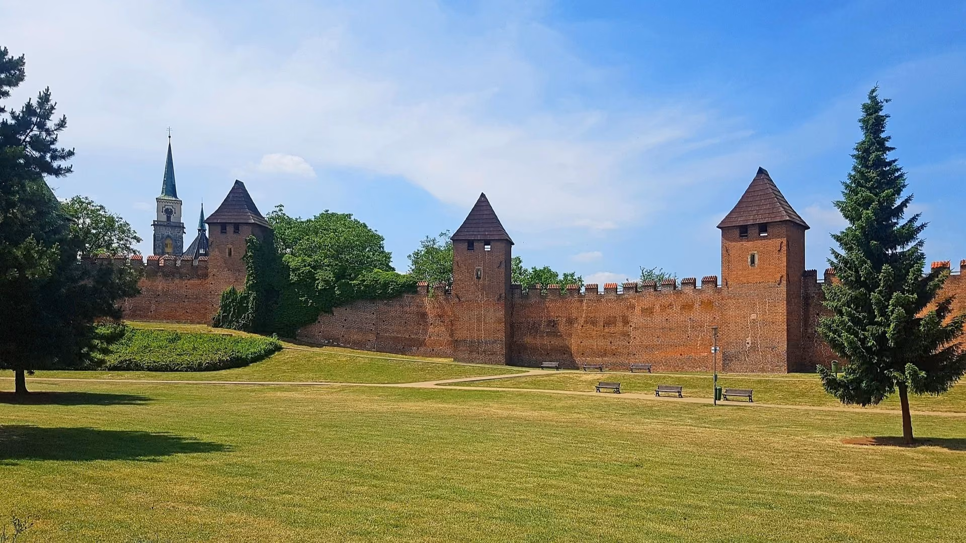 Pohled na Nymburk, kde má CALM IT kancelář