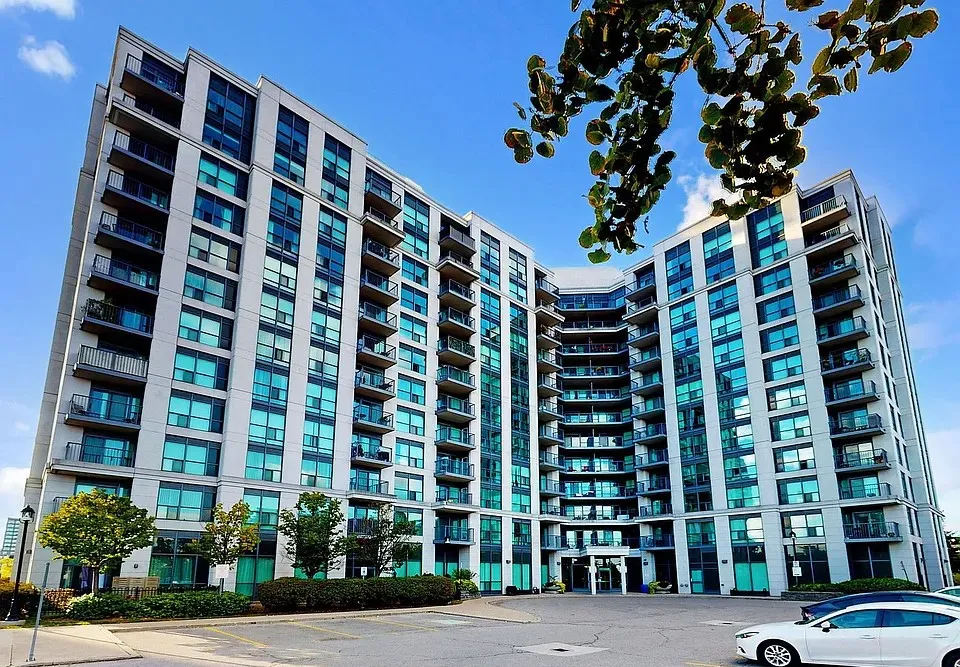 185 Oneida Cres #1017, Richmond Hill, ON L4B 0B1