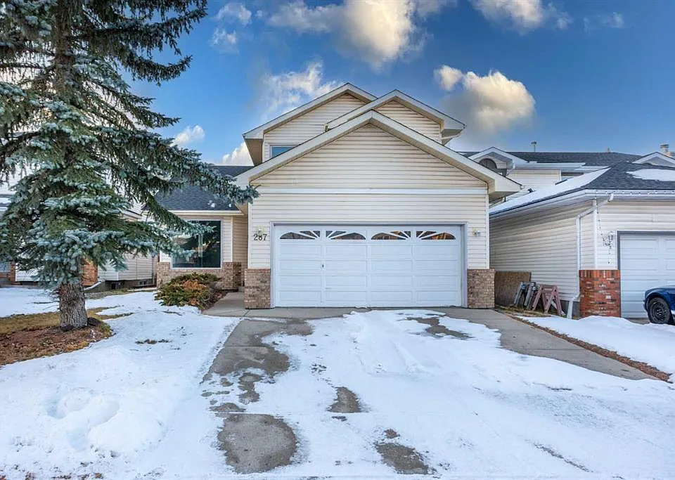 287 E Hawkwood Dr NW, Calgary, AB T3G 3N1