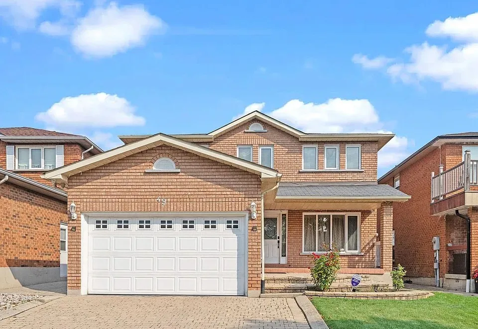 49 Amy Ct, Vaughan, ON L4L 7R3