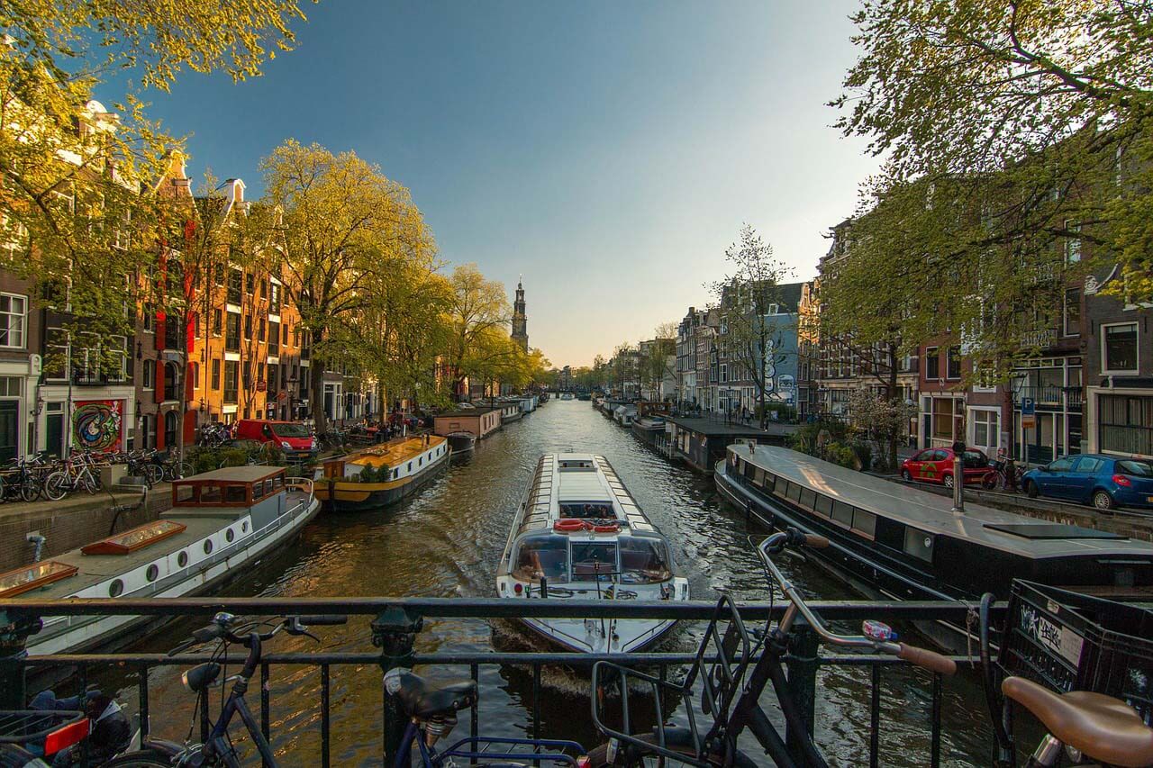 Brightly's Expansion into Amsterdam: A Brighter Future for Data and IoT Solutions