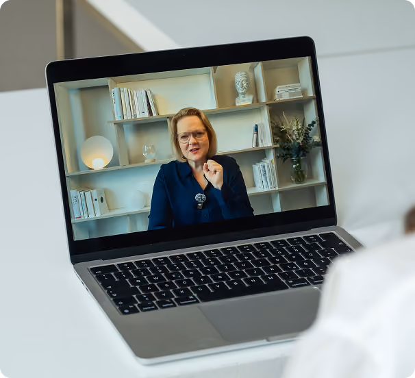 Bild zu den Inhalten und dem Ablauf des Online-Kurses „Inner Voice“.