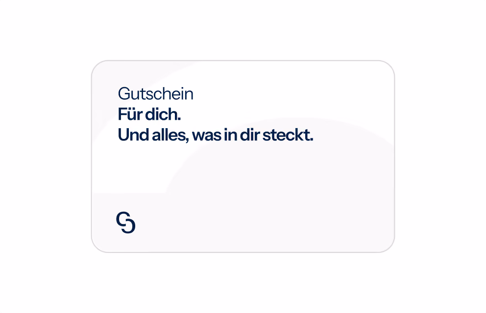 Weißer Geschenkgutschein mit dem Text „Gutschein. Für dich. Und alles, was in dir steckt.“