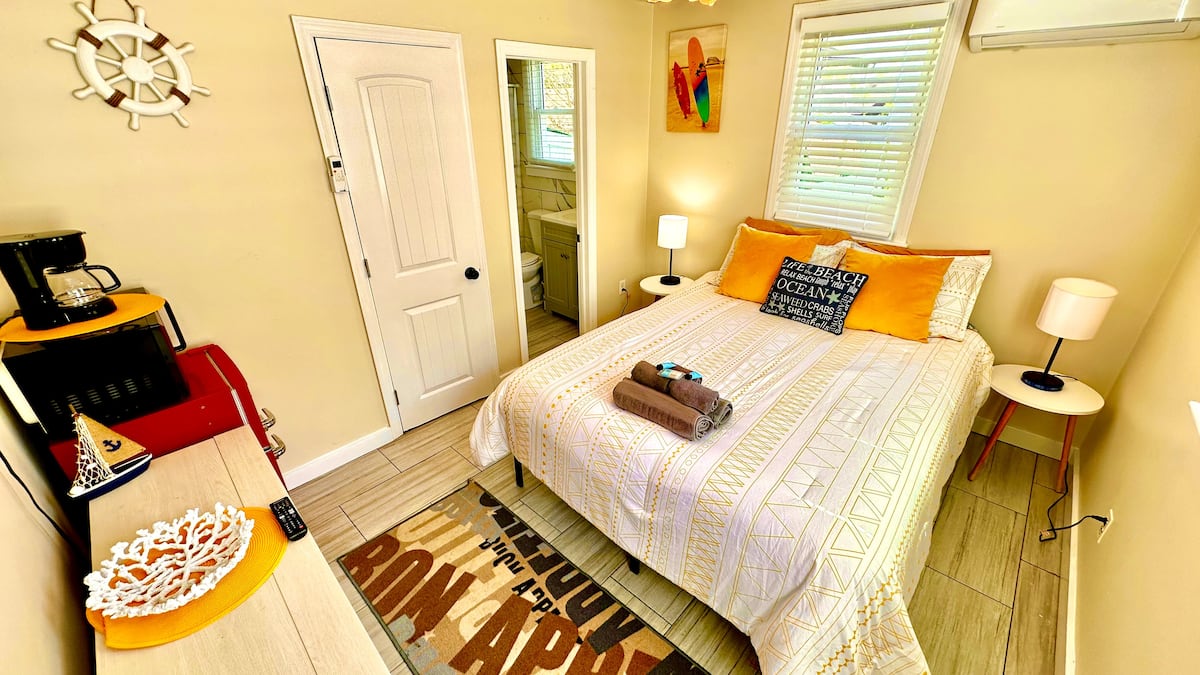 The Poplar House | Shore Hideaway