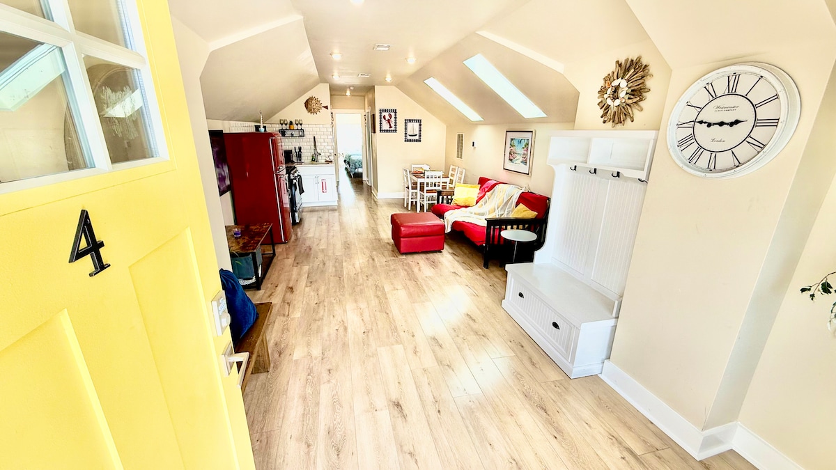 The Taylor House | Suite 4 – Skyview Suite