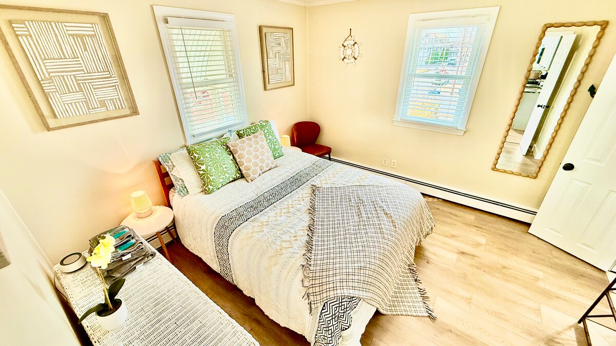 Bedroom image 3