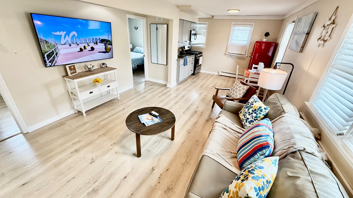 Living room image 9