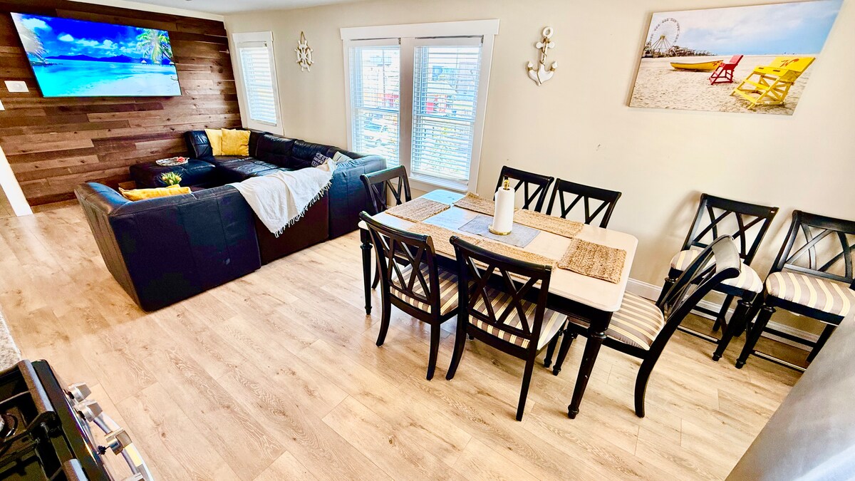 Living room image 9