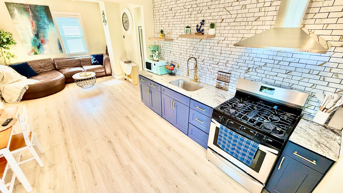 Full kitchen image 4