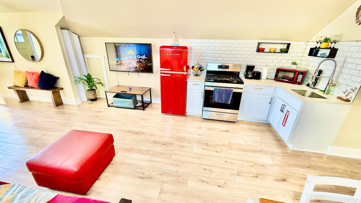 Living room image 16