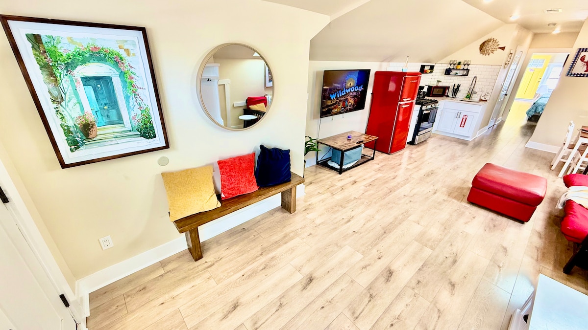 Living room image 13