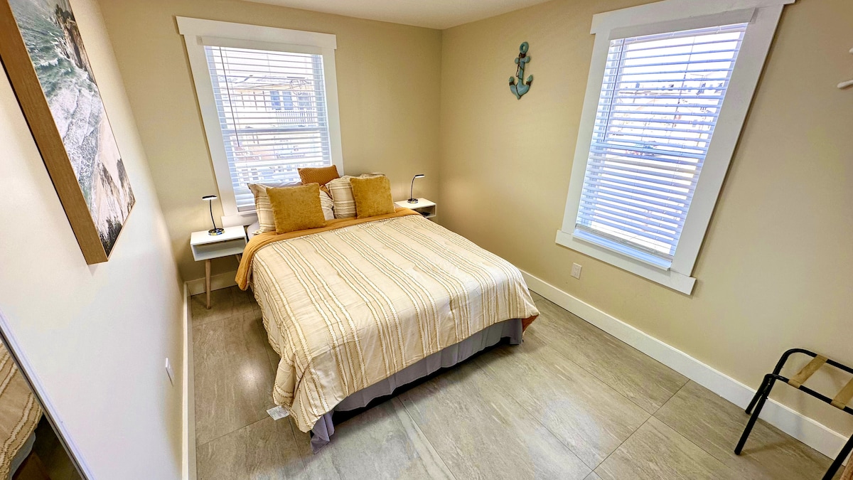 Bedroom 2 image 3