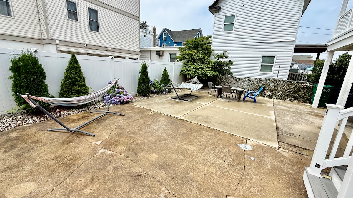 Backyard image 2