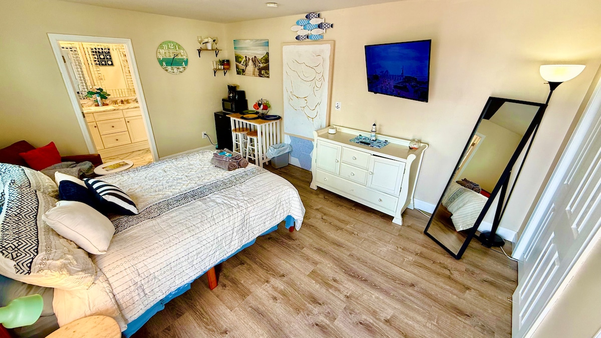 The Magnolia House | Mariner Suite