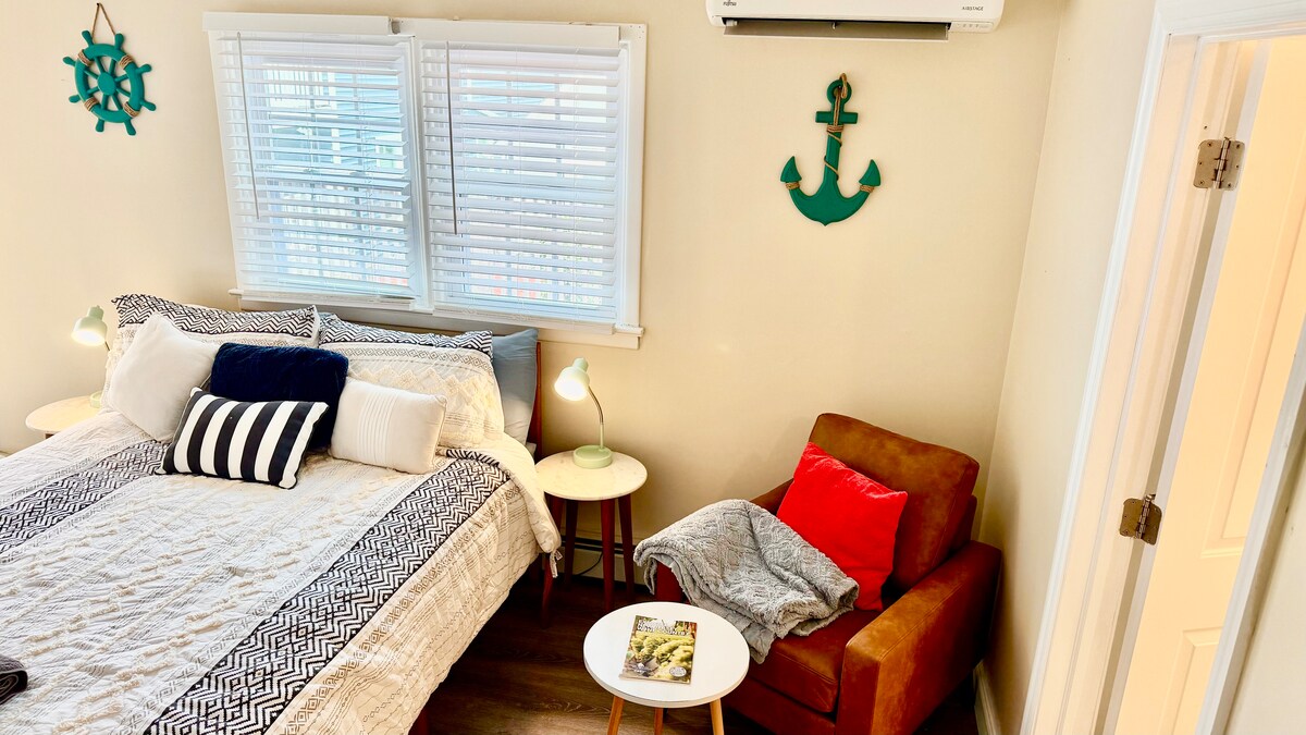 Bedroom image 7