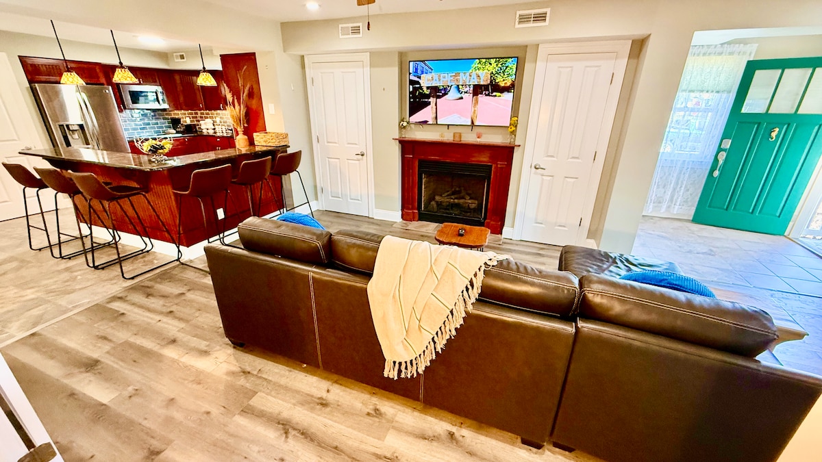 Living room image 5