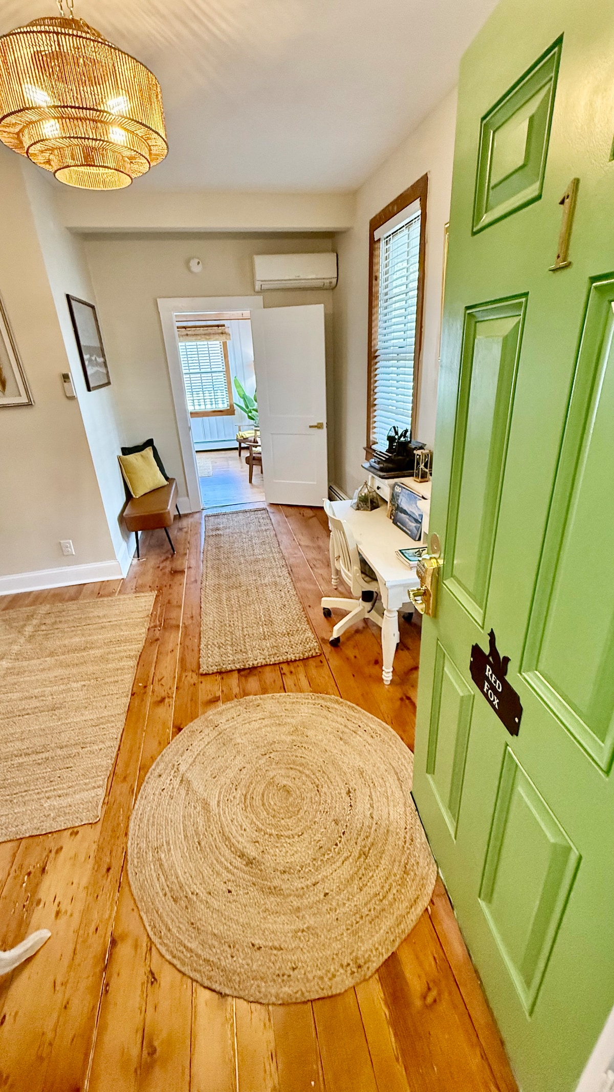 Living room image 2