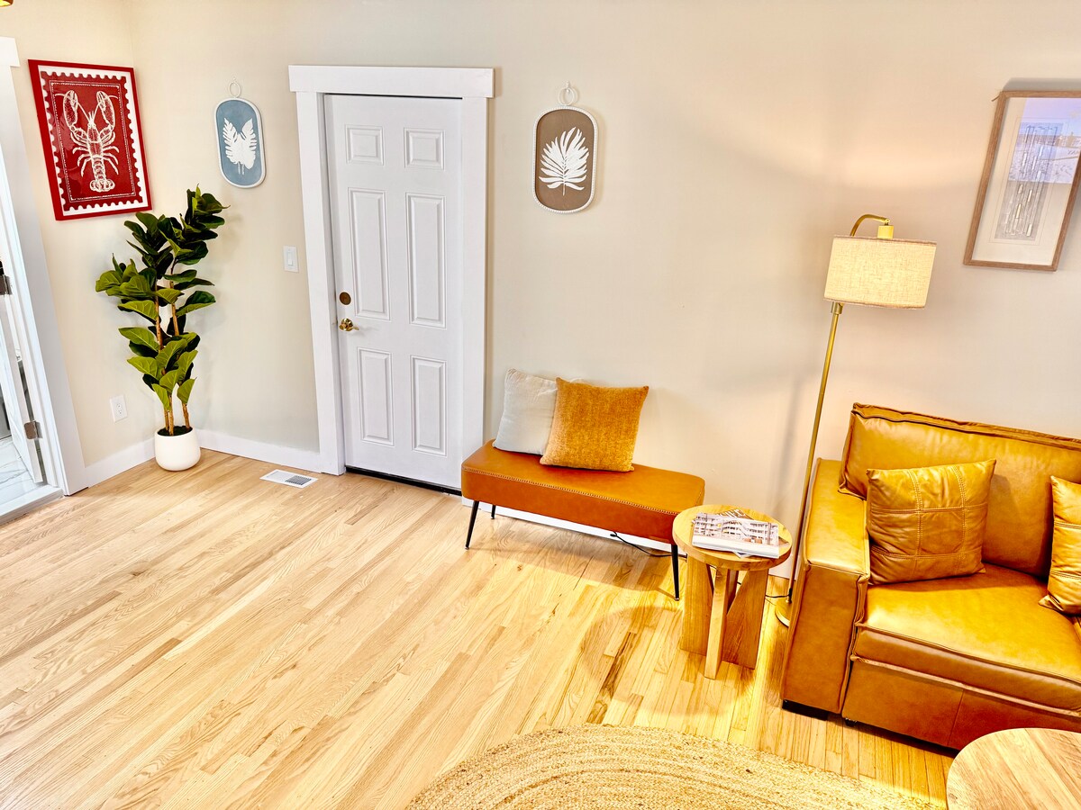 Living room image 12
