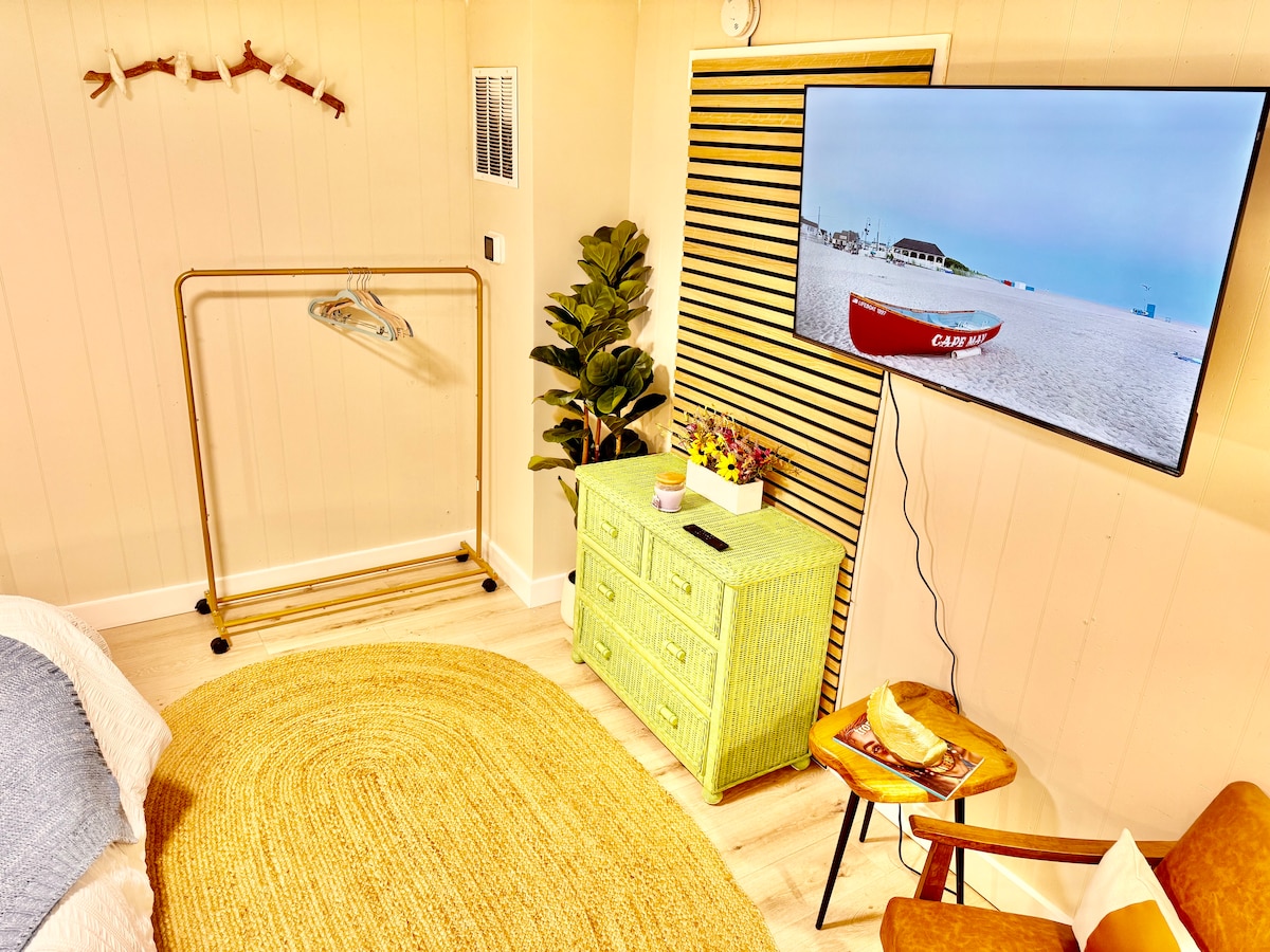 Bedroom image 5
