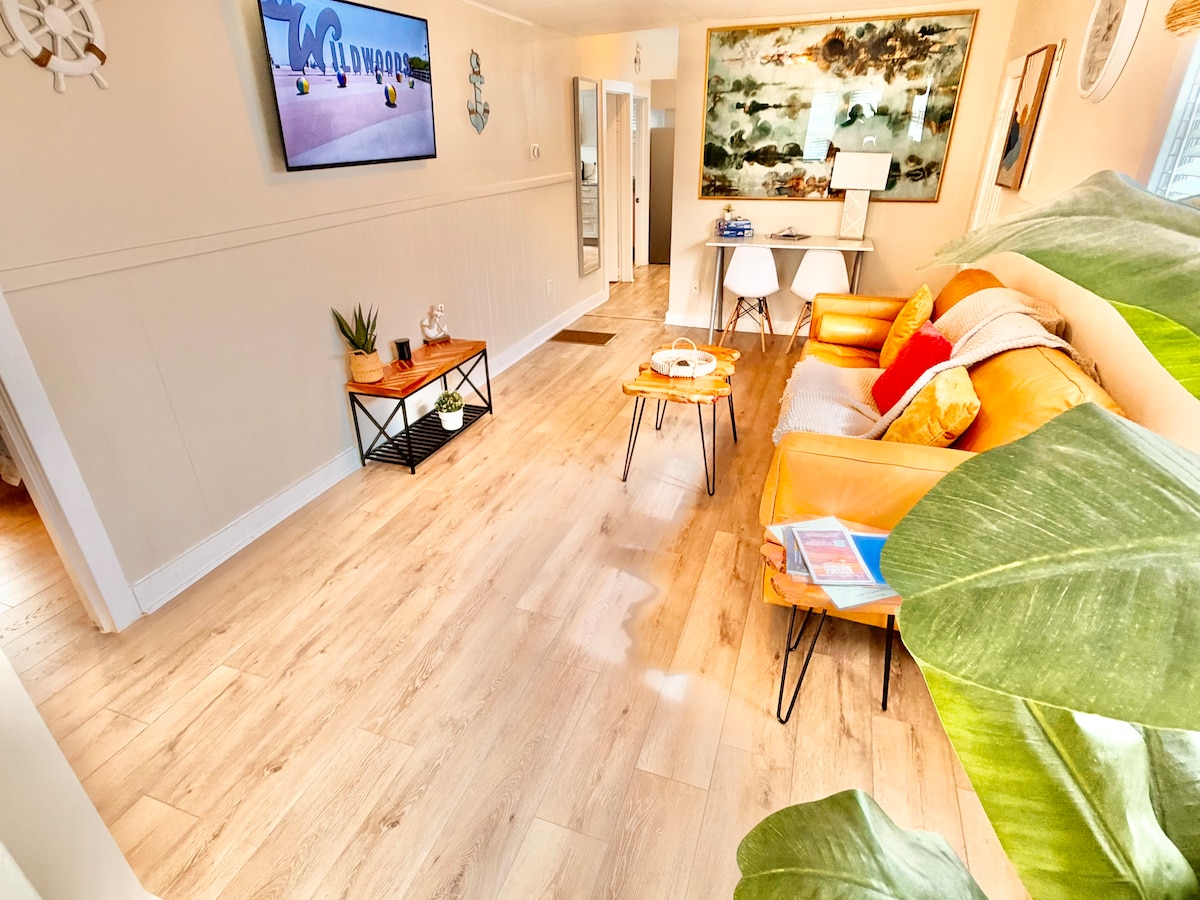 The Shoreline Apartments | Ocean Suite 1