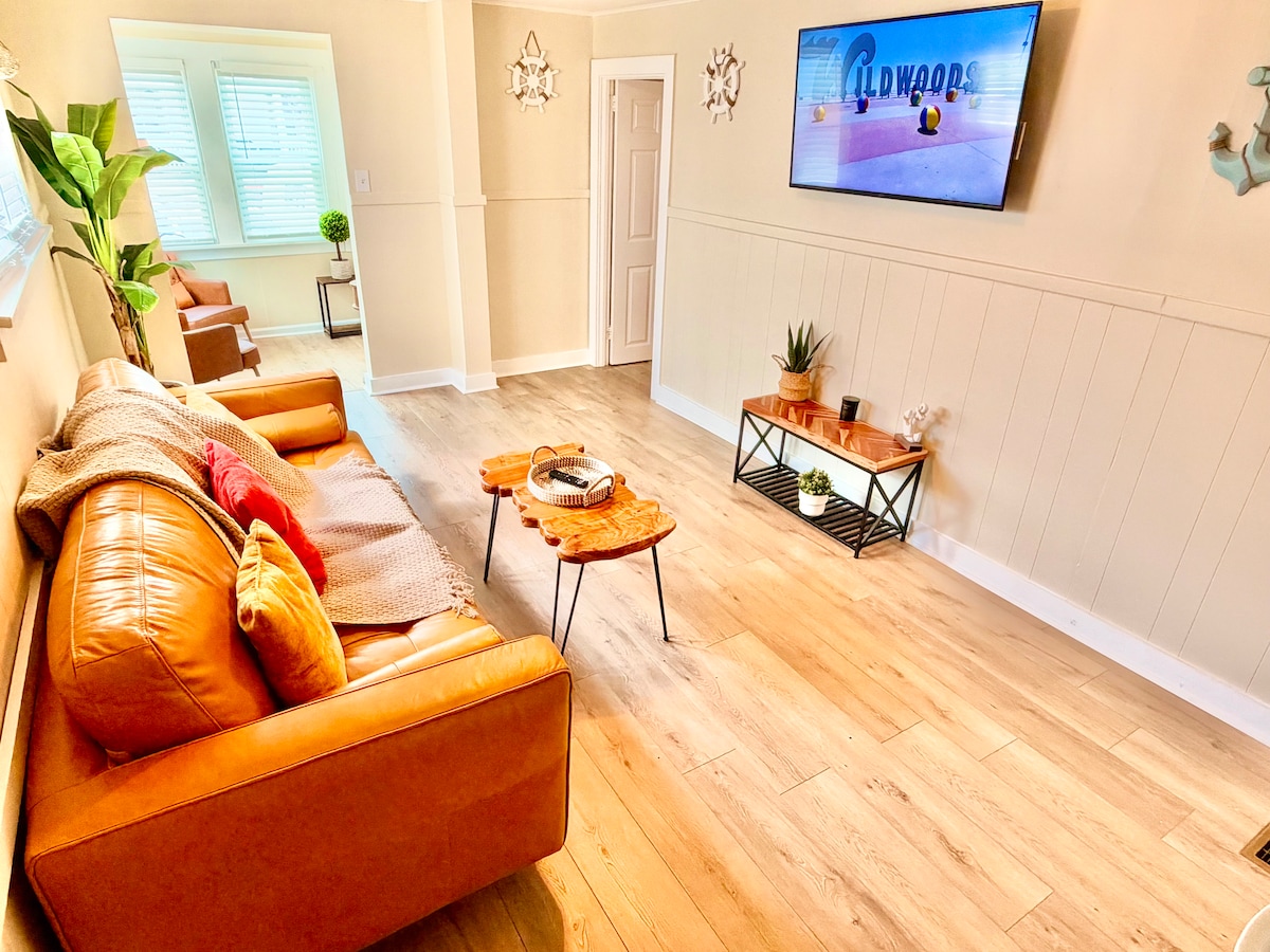 Living room image 14