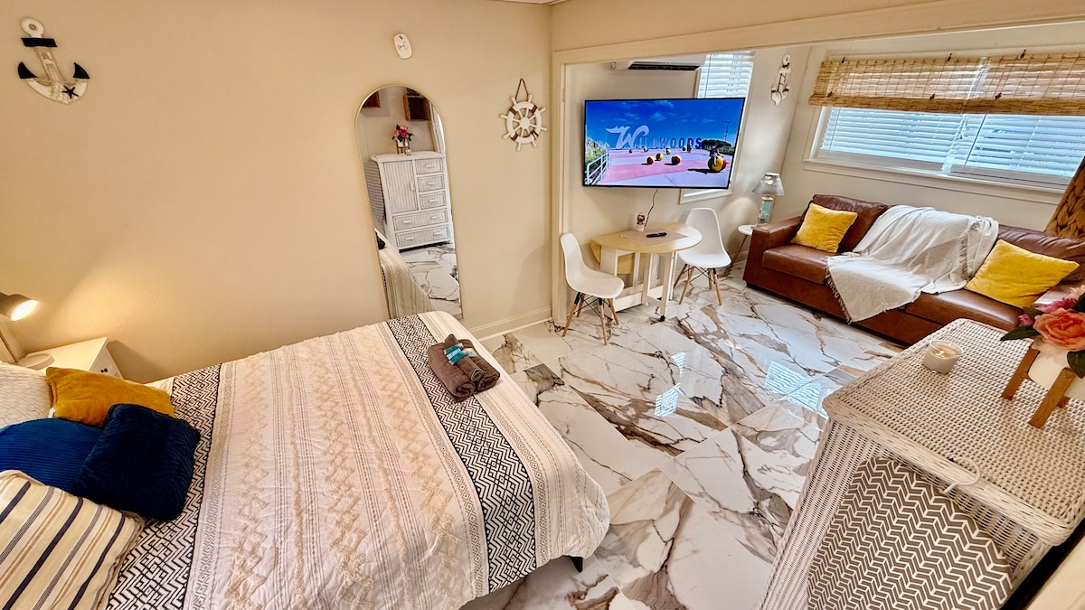 Bedroom image 1