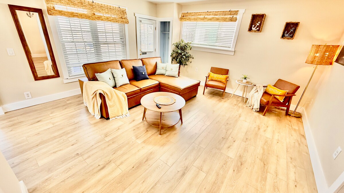 Living room image 12