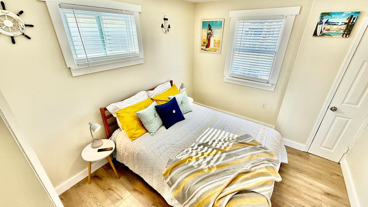 Bedroom 1 image 1