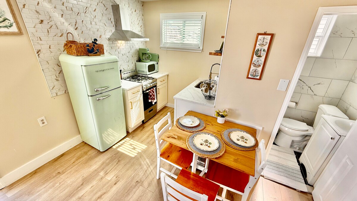 Full kitchen image 4