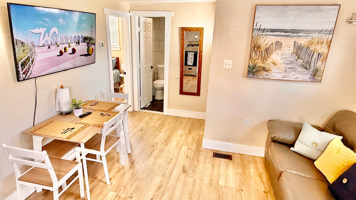 Living room image 8