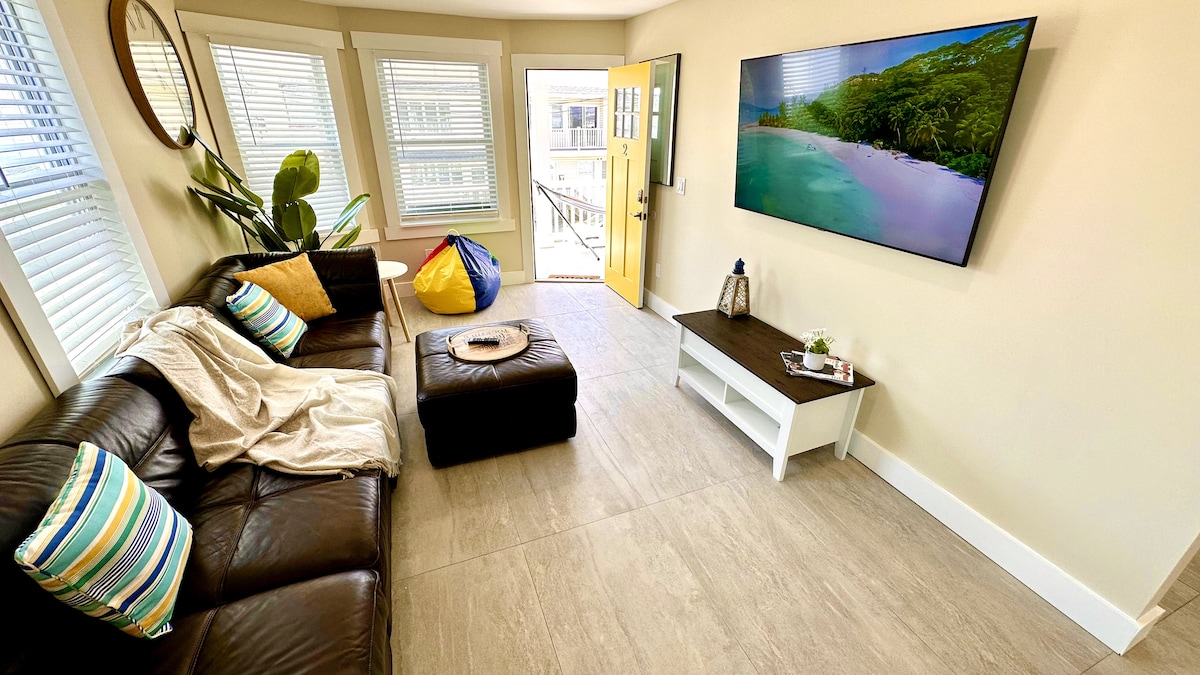 Living room image 9