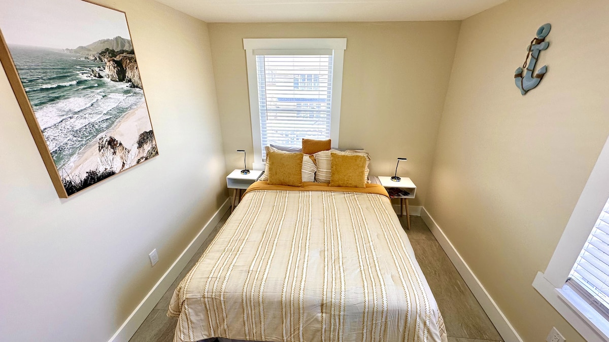 Bedroom 2 image 4