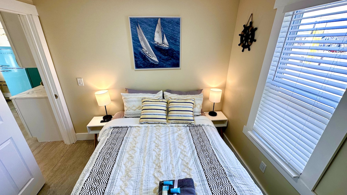 Bedroom image 2