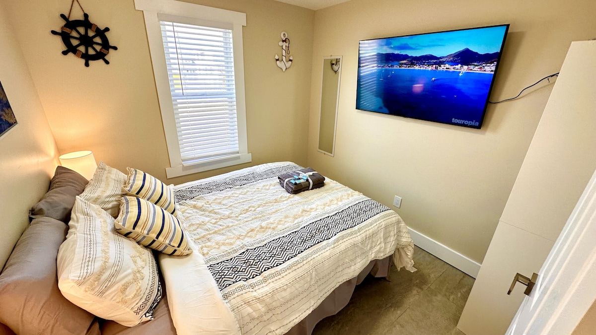 Bedroom image 6