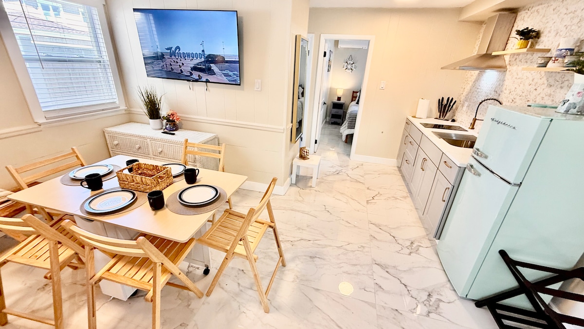 Full kitchen image 4