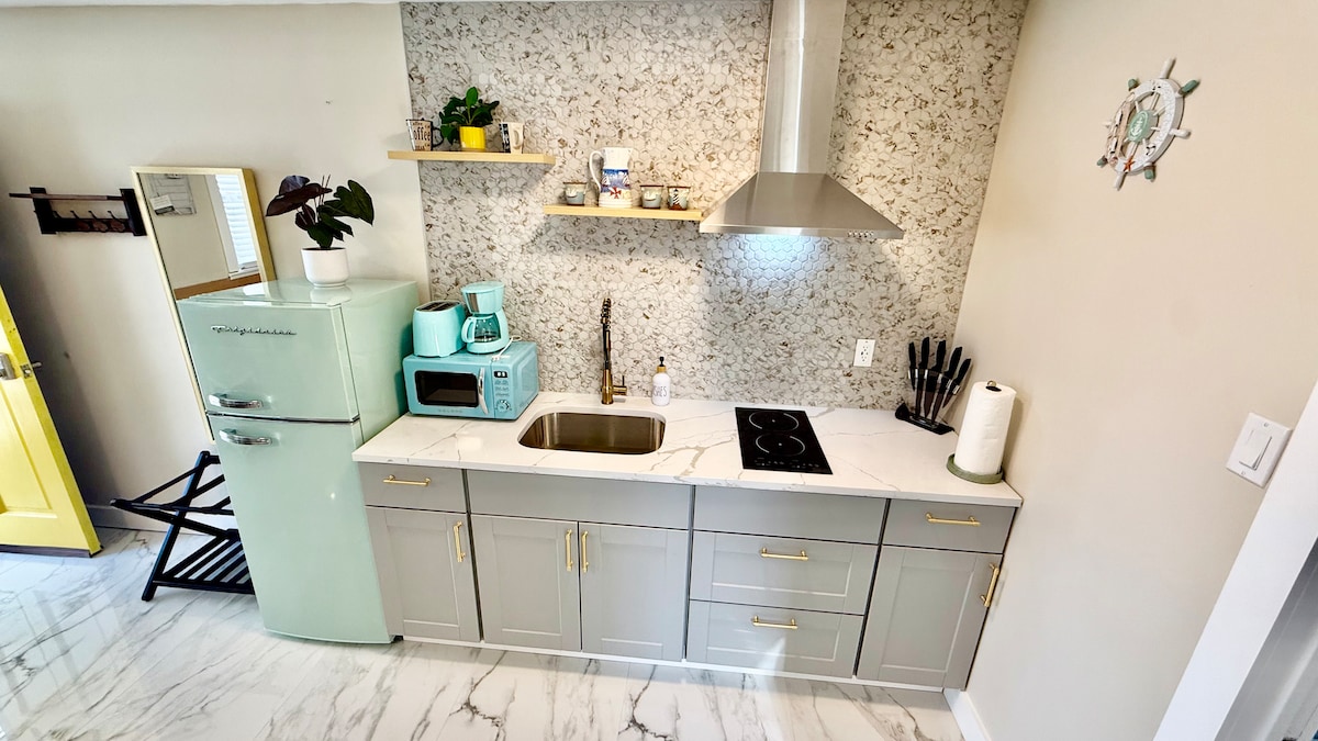 Full kitchen image 3