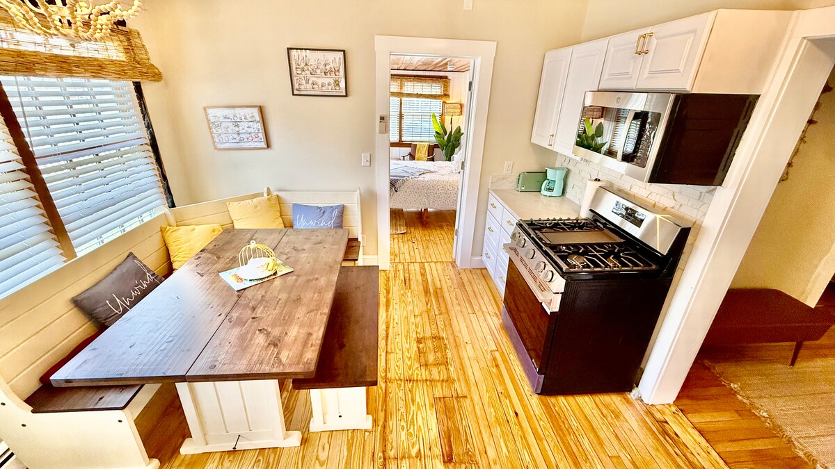 Full kitchen image 4
