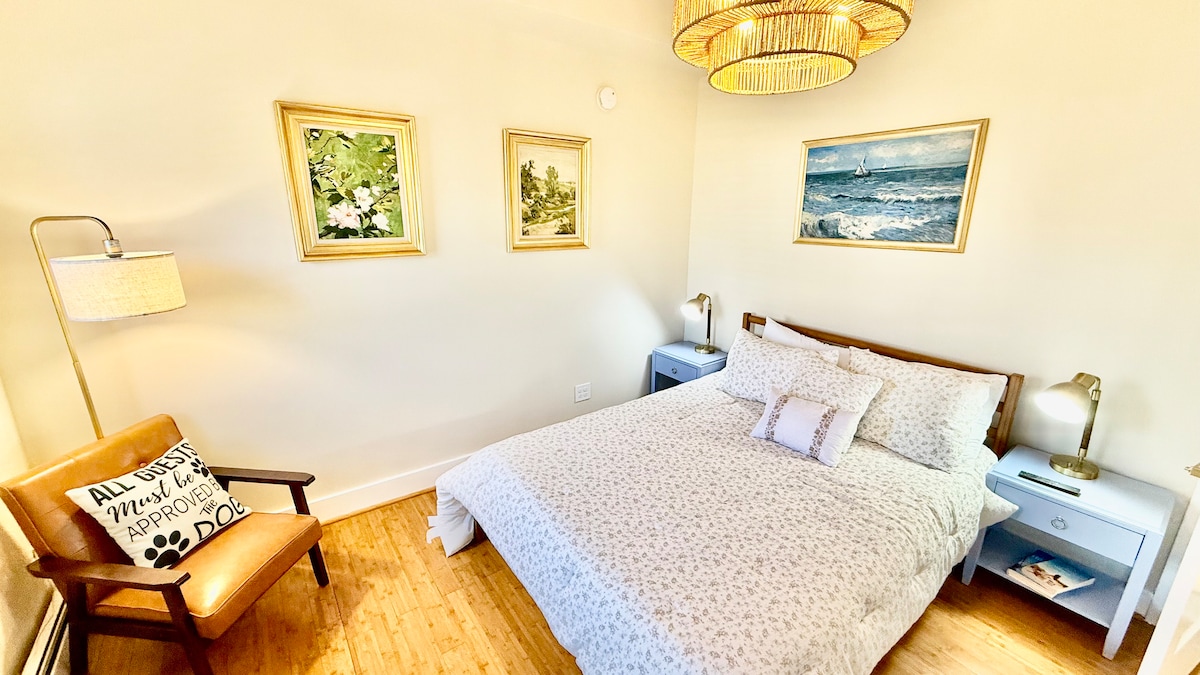 Bedroom 1 image 4