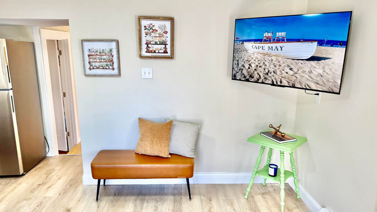 Living room image 12