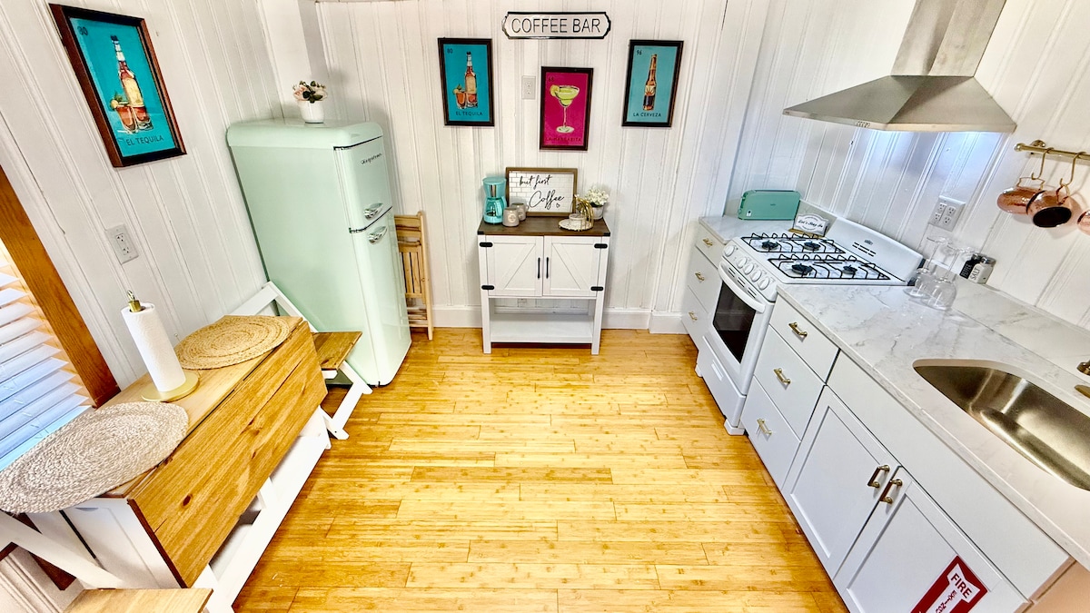 Full kitchen image 3