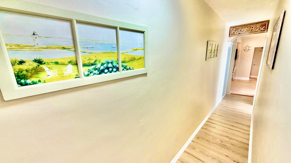 Living room image 8