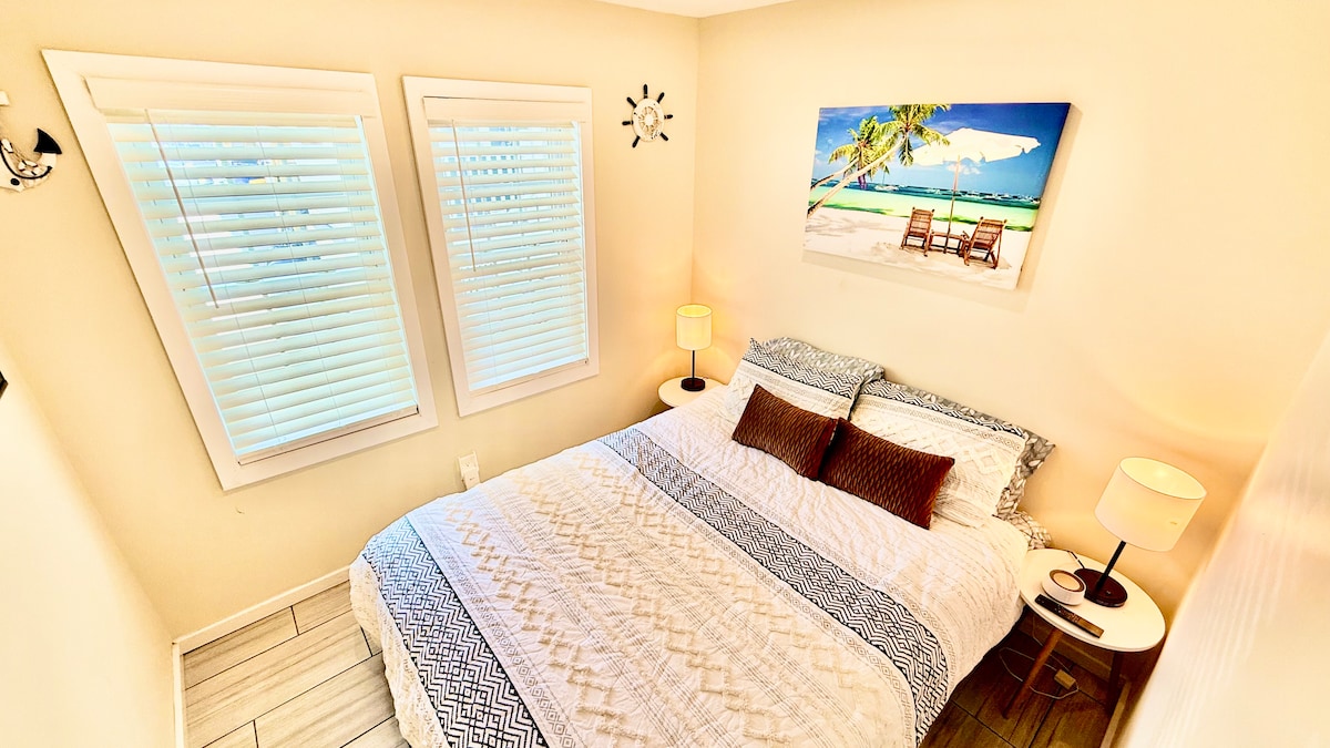 Bedroom image 1