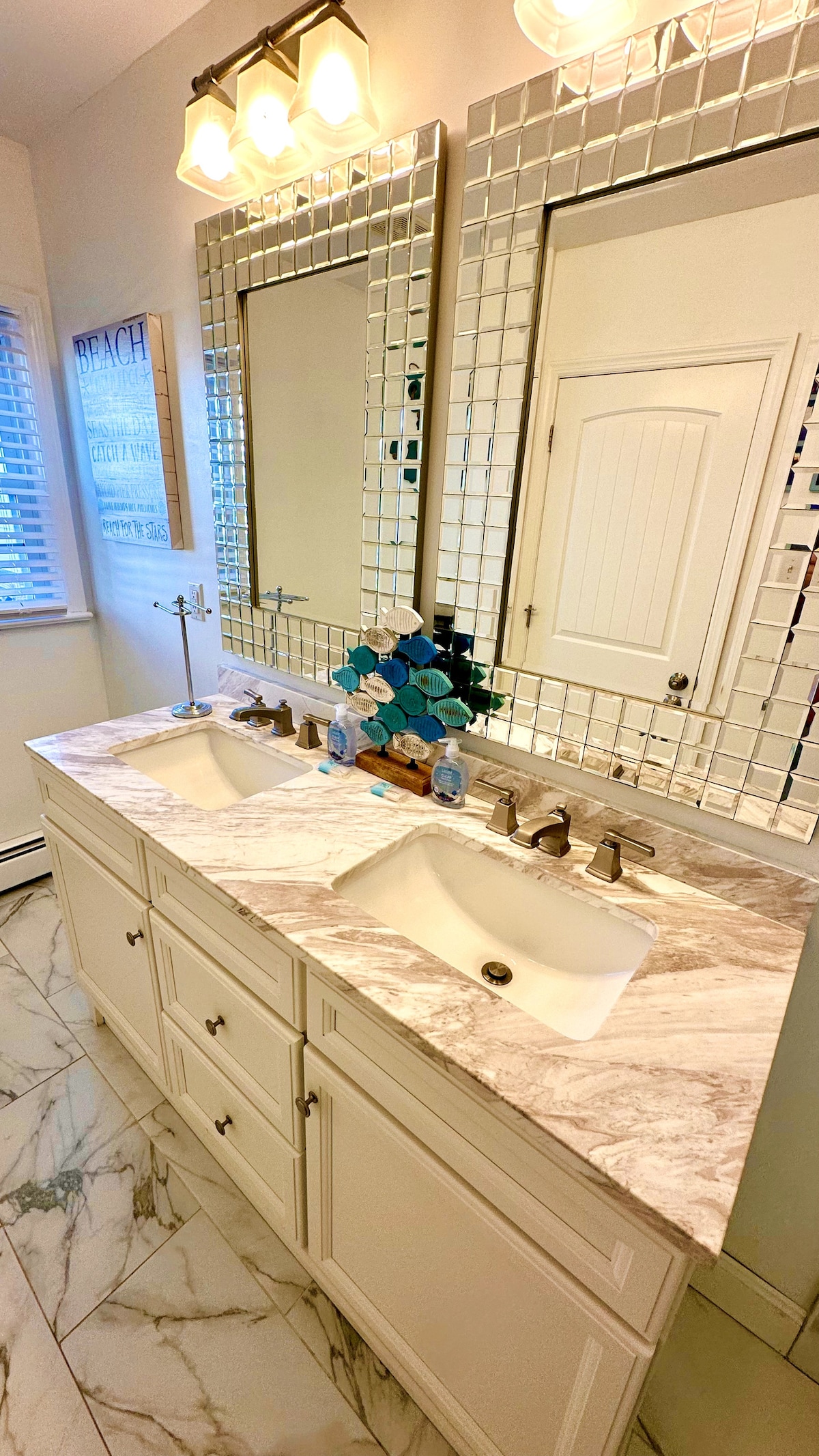 Spa-like Retreat: Luxurious Full Bathroom featuring Double Vanity and Expansive Shower