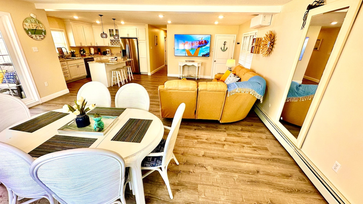 Living room image 10