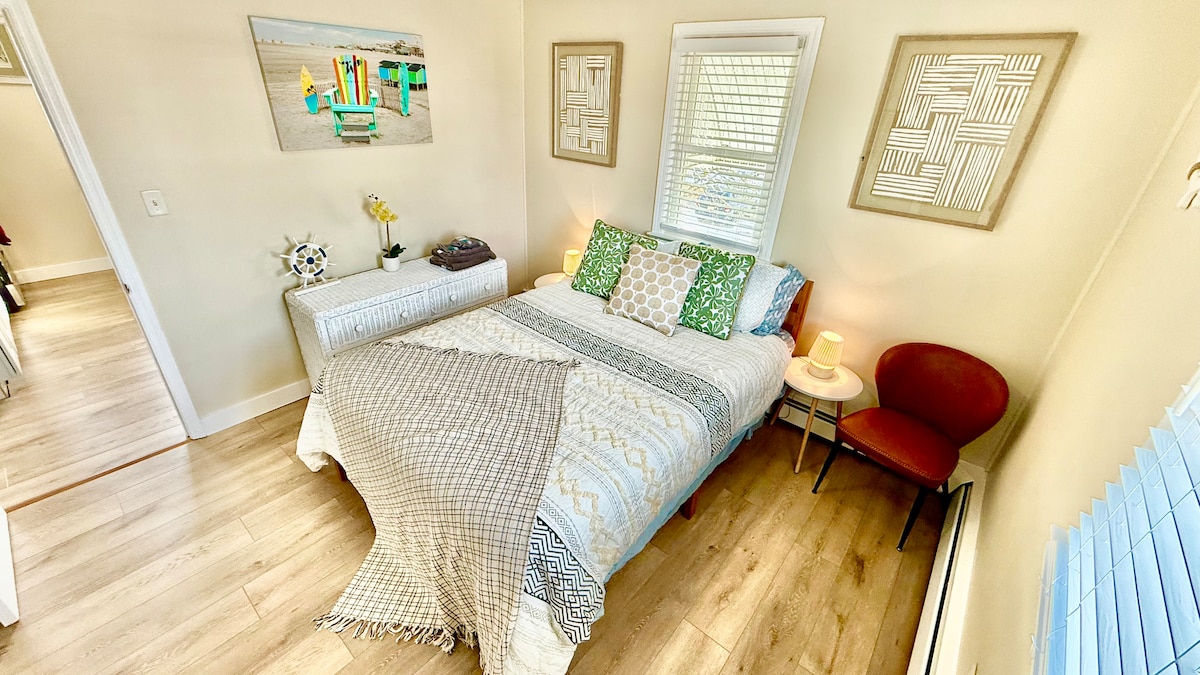 Bedroom image 1