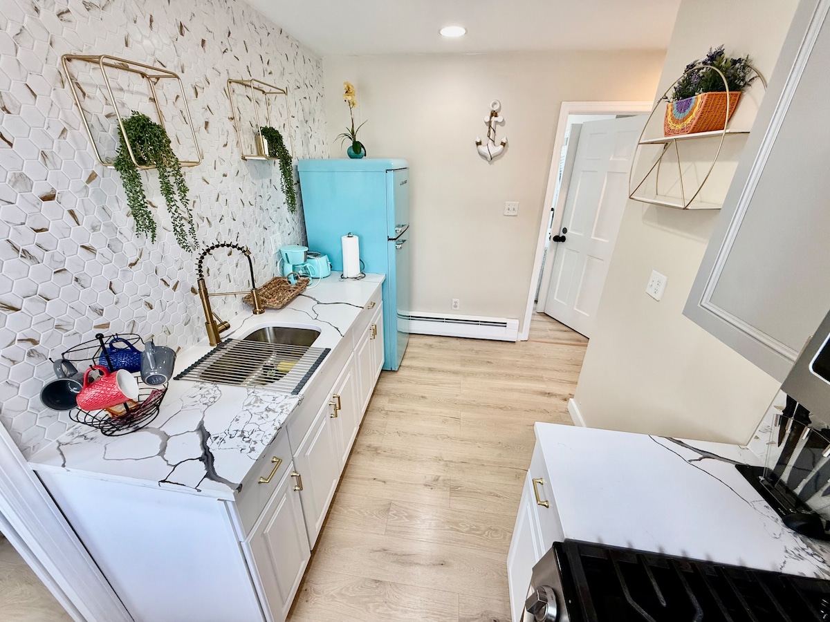 Full kitchen image 5