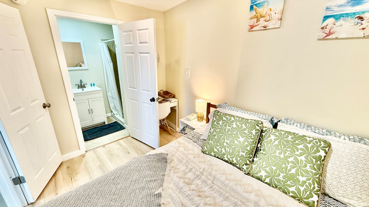 Bedroom 2 image 2