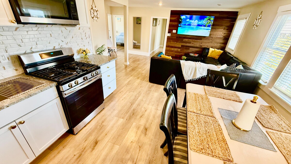 Living room image 10