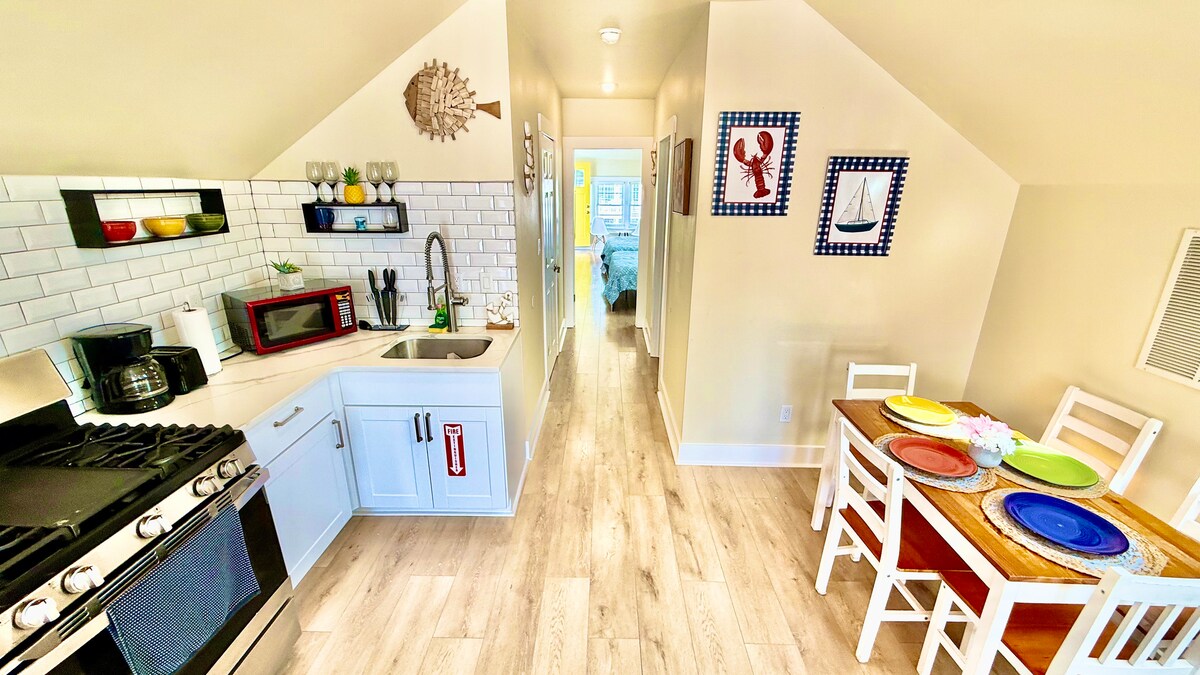 Full kitchen image 1