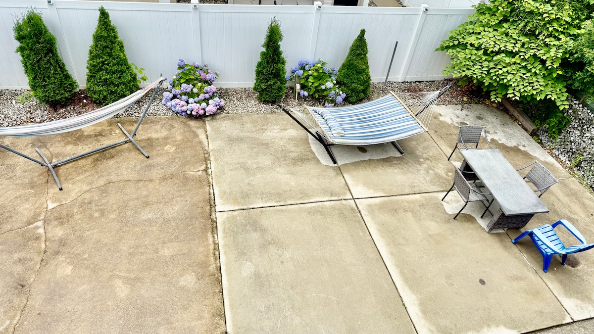 Backyard image 1